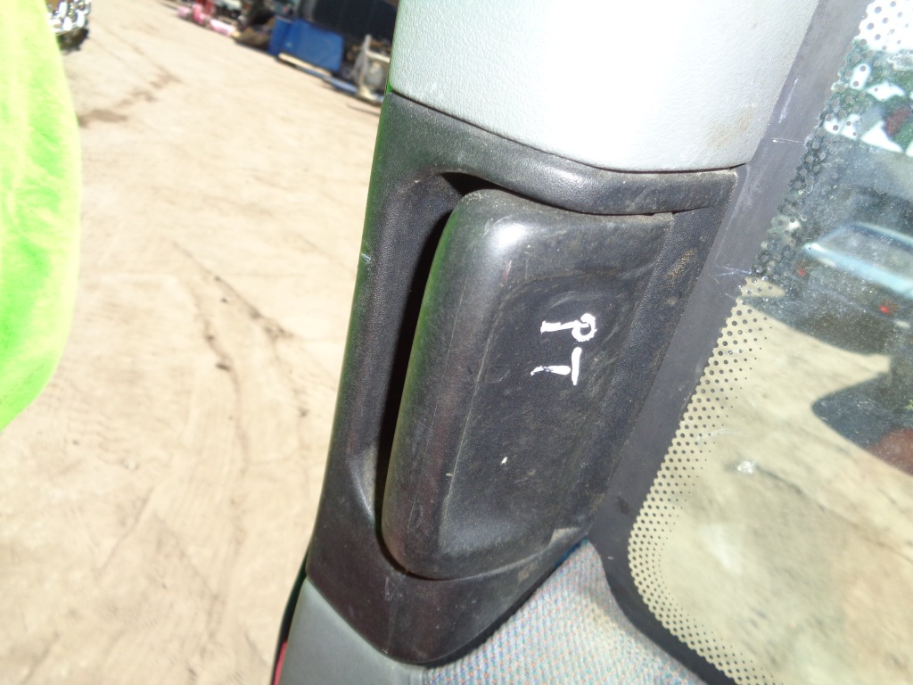 фото №3, Ручка внутренняя правая задняя vw t4 multivan 90-96