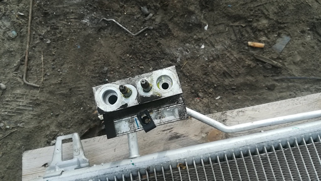 фото №4, Voyager town caravan 08-18r радіатор кондиціонер skrapl