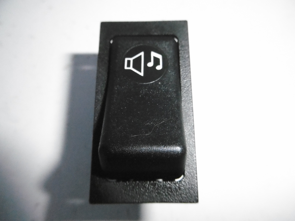 фото №2, Перемикач регулювання гучність renault magnum