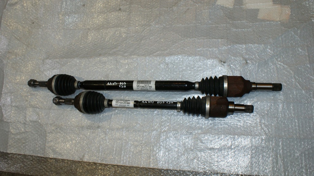 фото №1, Citroen c3ii ds3 1.4vti приводной вал левая