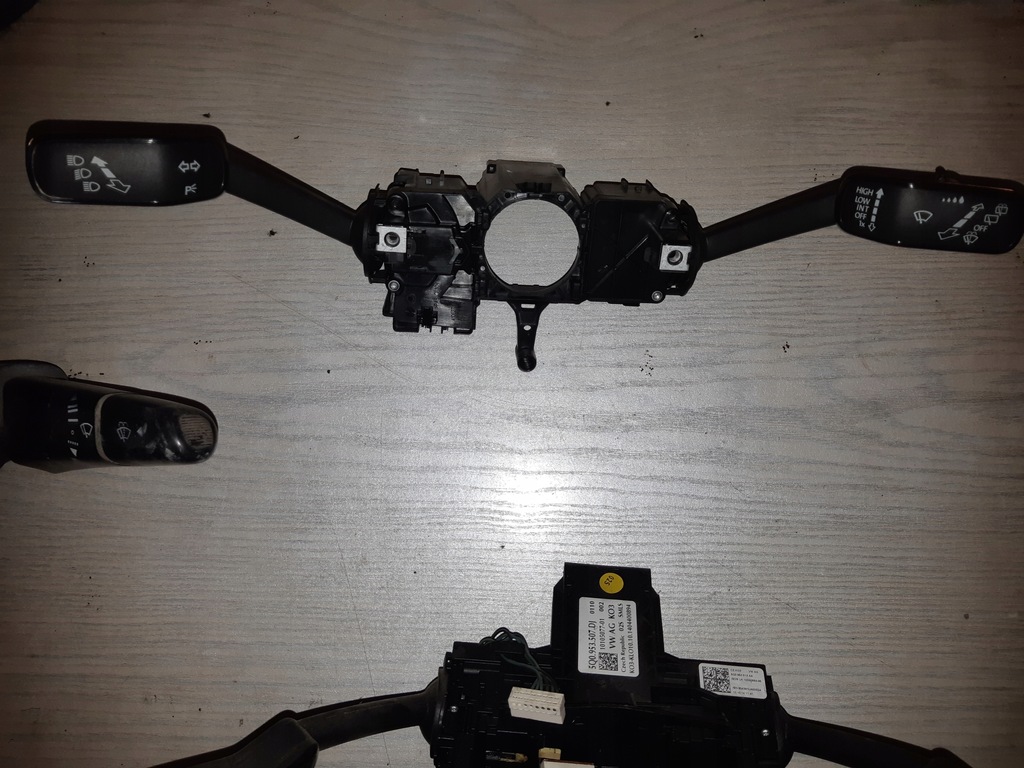 фото №1, Перемикач комбінований skoda rapid 12-