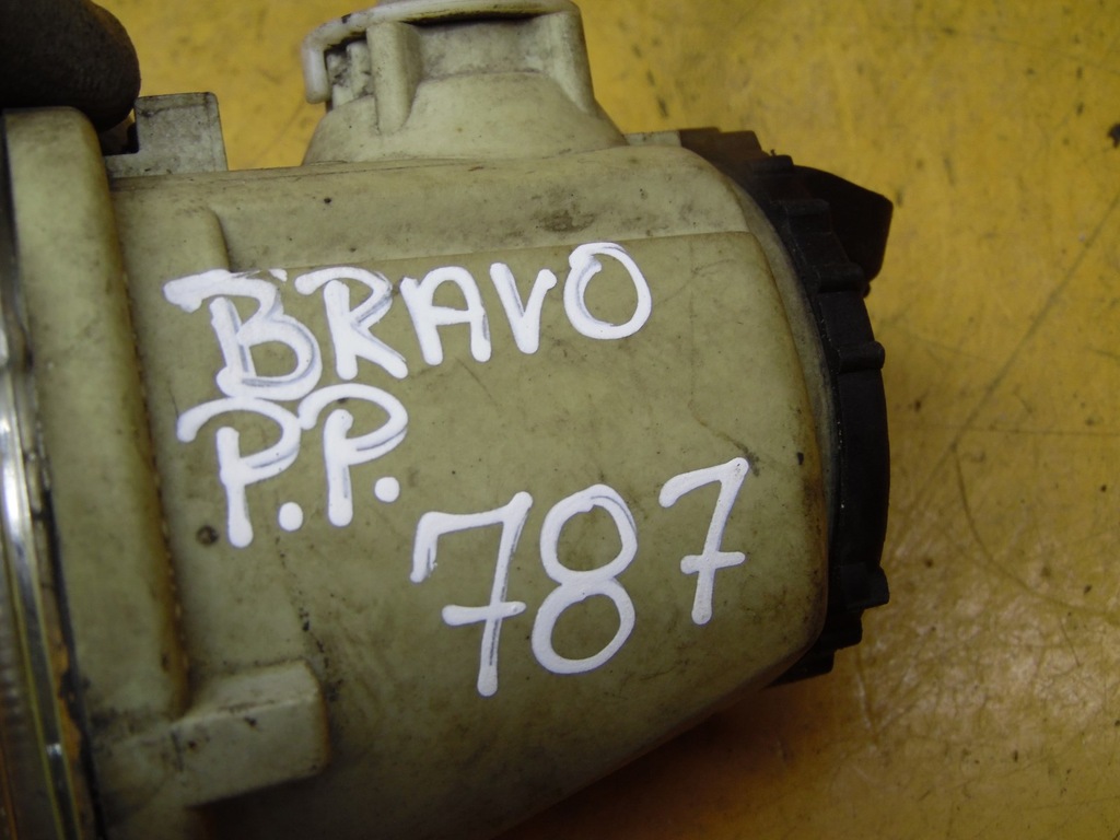 фото №8, Протитуманна фара правий перед fiat bravo 38660748