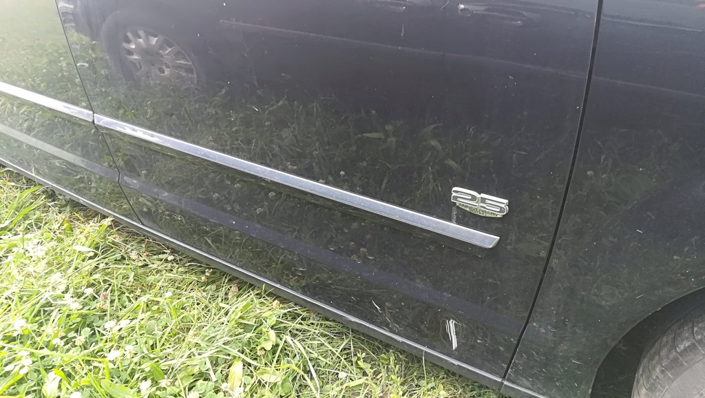 фото №1, Dodge caravan 08-11r молдинг двері правий перед