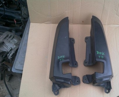 фото №1, Пластик лампы задний накладка молдинг заглушка dacia dokker