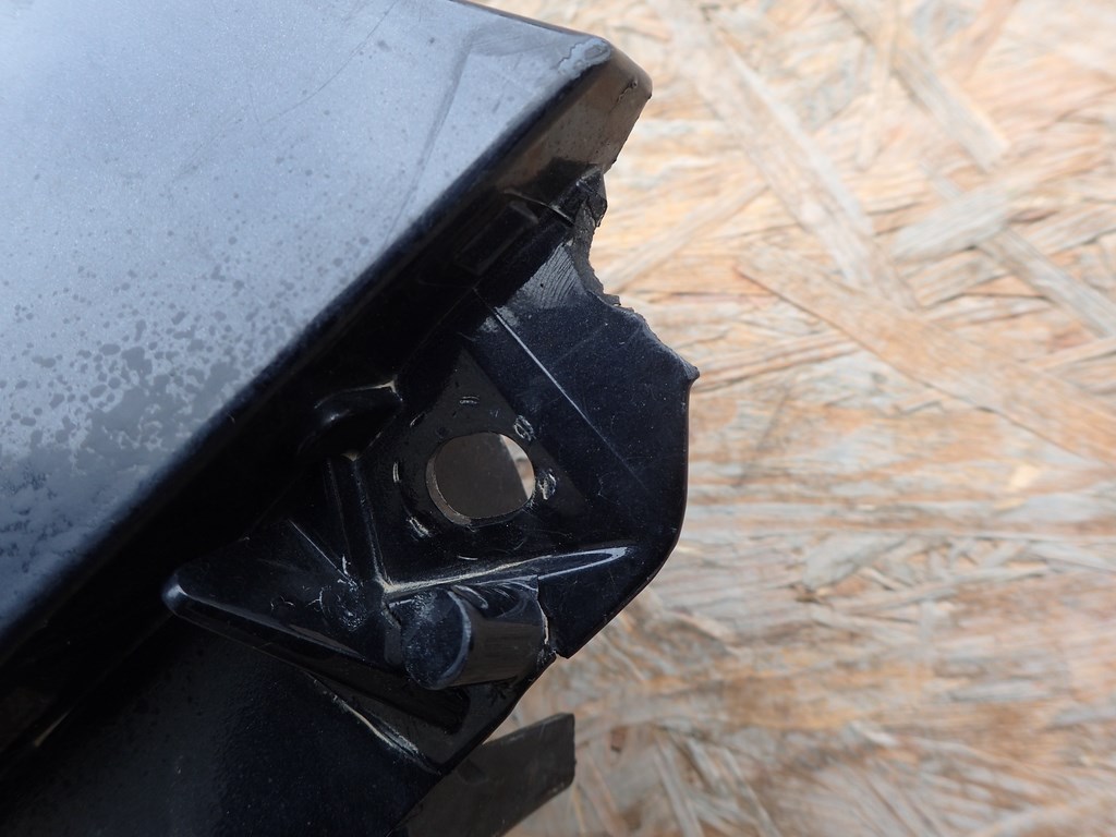 фото №3, Крила правий перед передній renault clio 3 iii 185