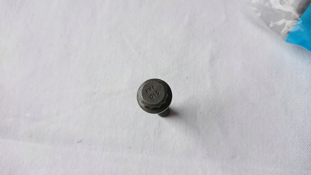 фото №11, Оригінальна болт stopy шатуна 045105425 od aso