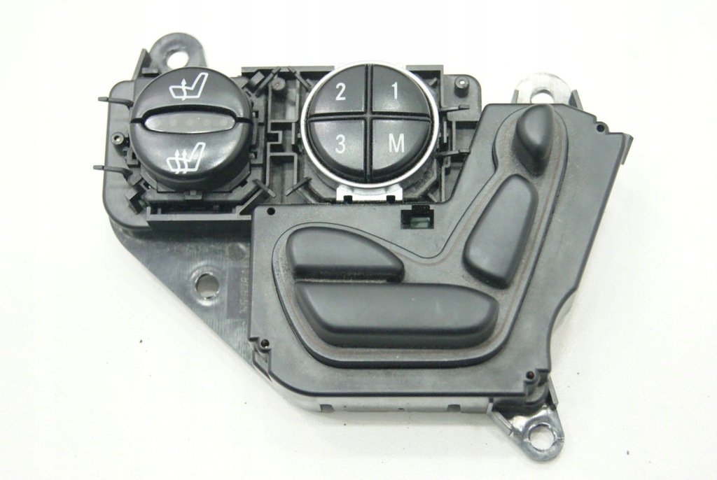 фото №1, Панель сиденье правый a2308211051 mercedes sl r230 02