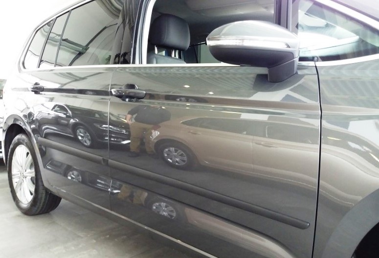 фото №3, Накладки дверні бічний na двері vw touran ii 2015-