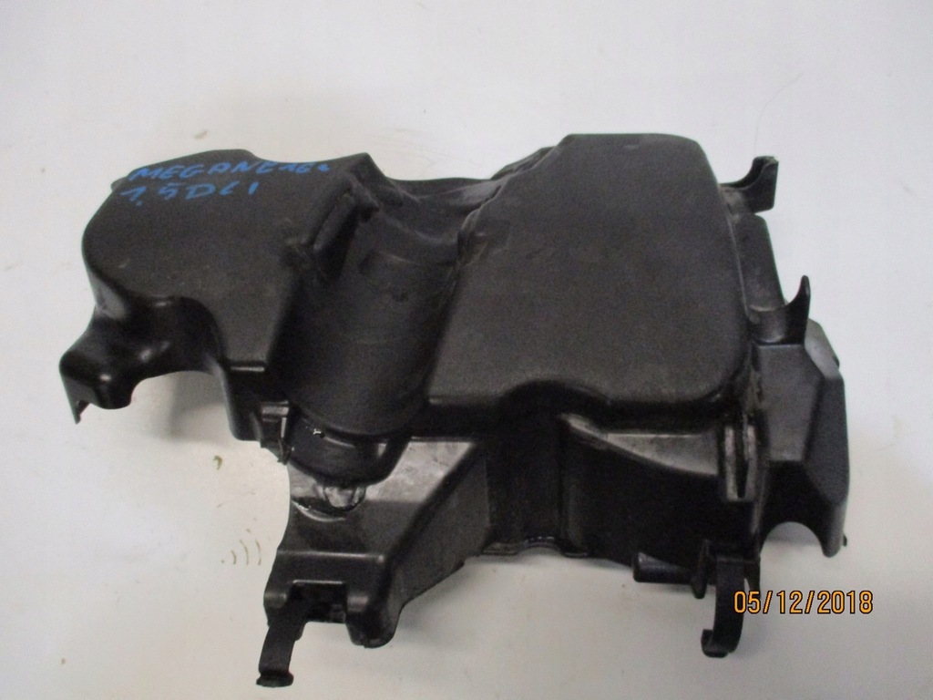 фото №1, Крышка renault megane 4 1,5dci 175b10994r