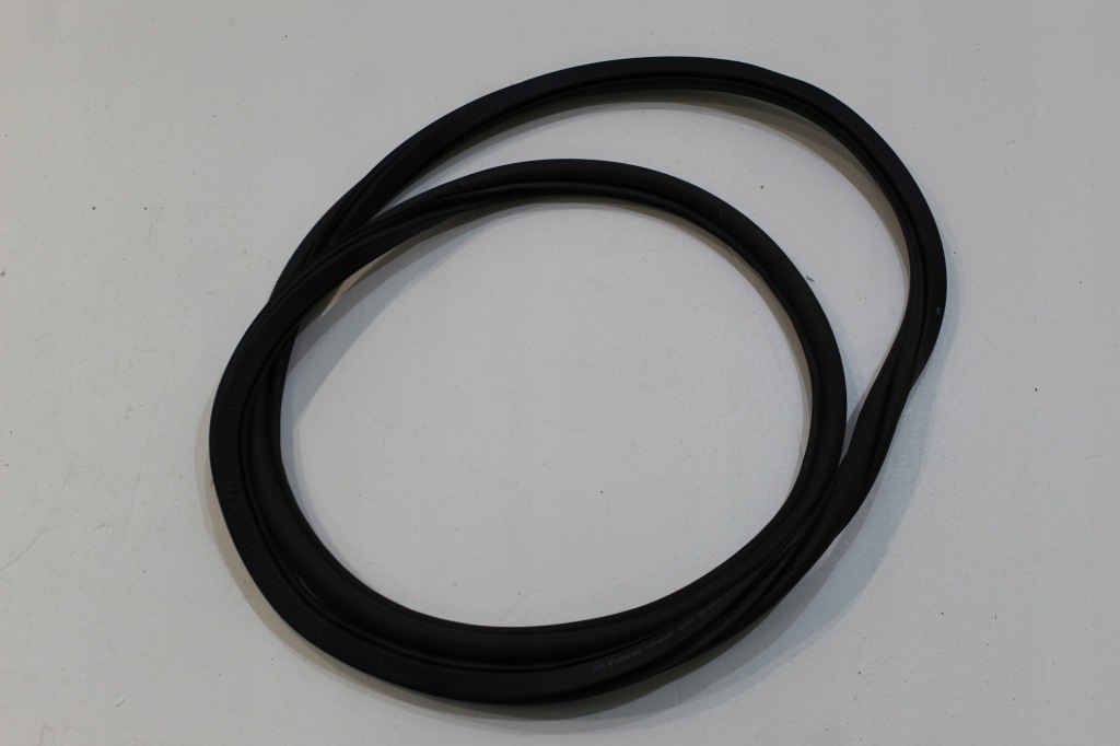 фото №1, Mbm vw up прокладка дверь правый задняя 1s4867914c