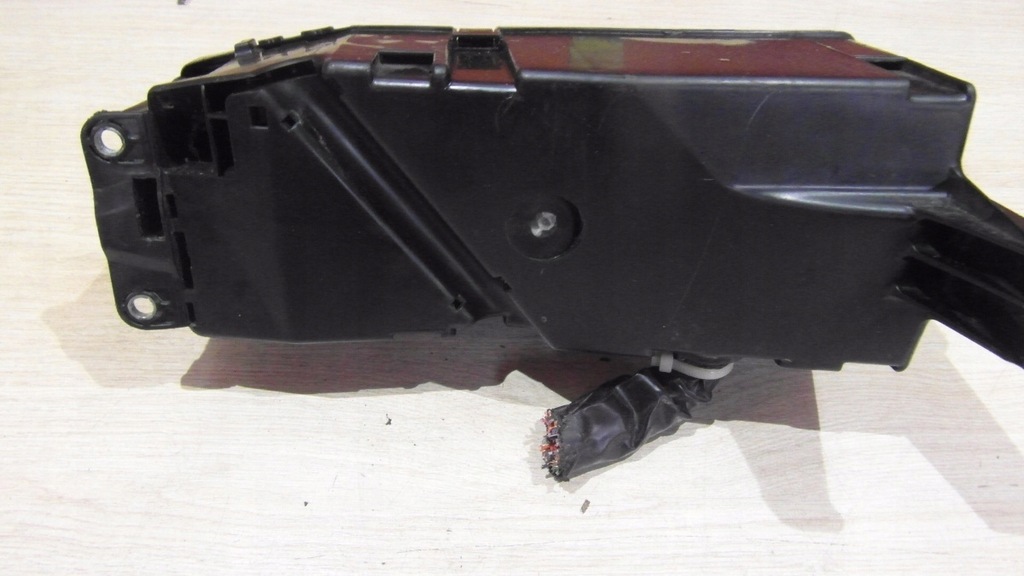 фото №6, Коробка корпус предохранителей isuzu d-max 08r