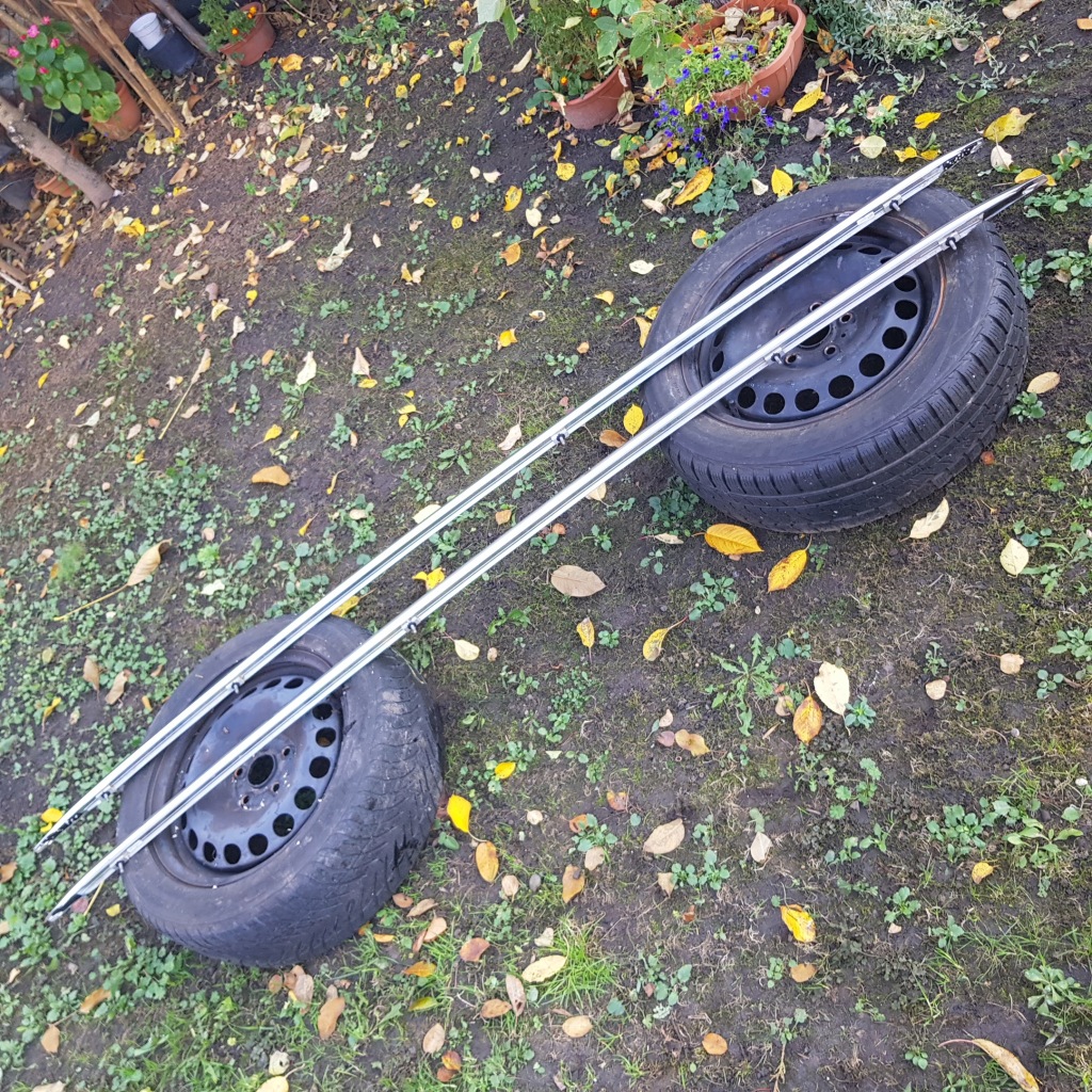 Рейлинг крышный правый  opel insignia универсал Цена