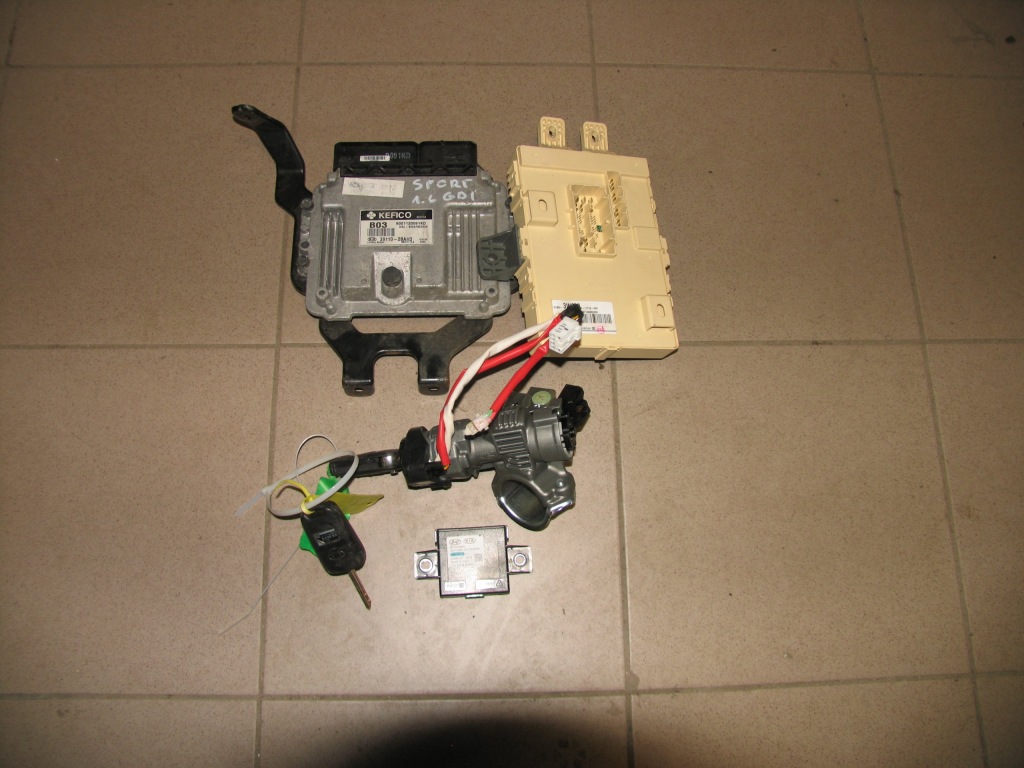 фото №1, Kia sportage iii бортовий комп'ютер imo набір стартовий 1.6 gdi 39110-2bah3