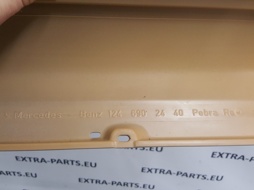 фото №6, Mercedes w124 молдинг порог порог правый