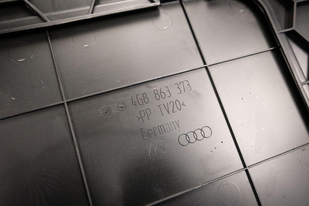 фото №7, Опора направляющая багажника audi a7 s7 rs7 4g8863373