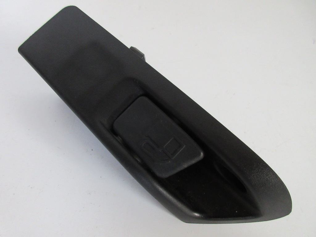 фото №1, Yaris iii відкривання заливної пального