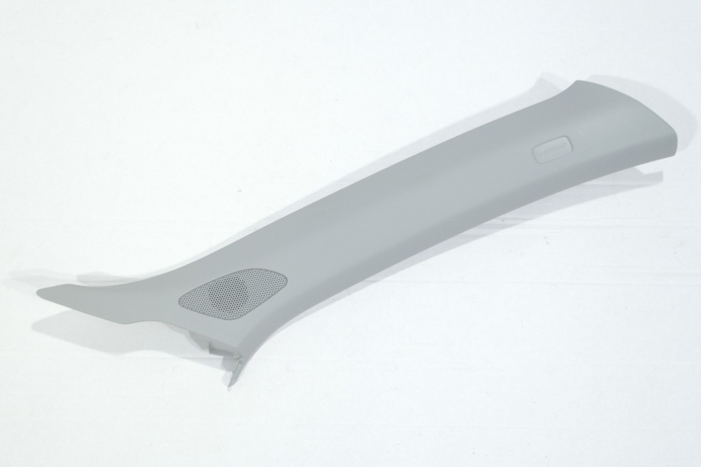 фото №1, Audi a1 lift 3-d оббивка стійка права 8x3867234