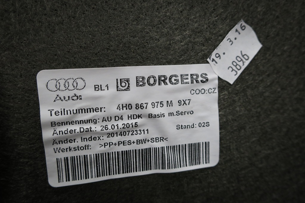 фото №6, Обивка задний крышки audi a8 s8 4h0867975r 9x7