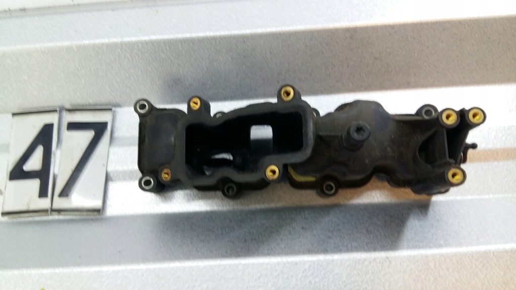 фото №3, Audi a6 c6 2.7 tdi коллектор всасывающий левый 059129711ag