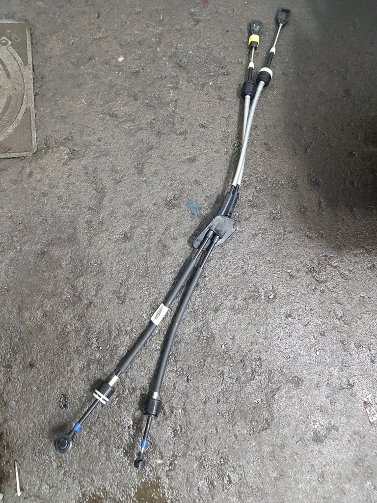 фото №1, Ford оригинальный номер h1br-7e395-cd тросы переключения передач