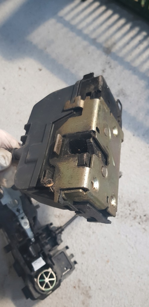 фото №2, Renaul scenic замок ручка правый задняя