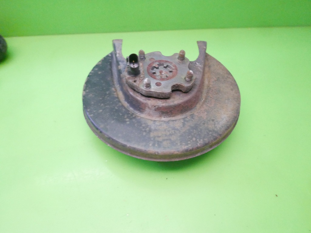 фото №5, Ступица шкворень задняя правый audi tt i 8n 1.8t 98-03