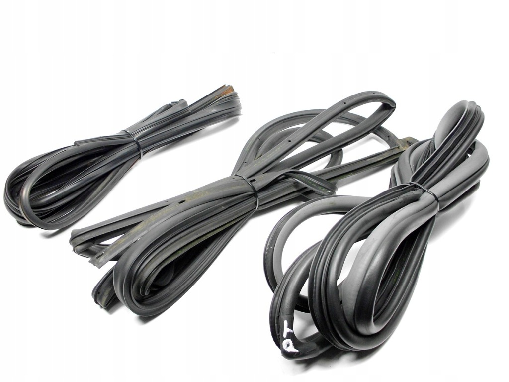 фото №5, Ssangyong rodius прокладка дверь перед задняя комплект