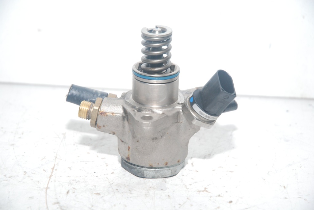 Купить Audi оригинальный номер 07l127025l насос топлива