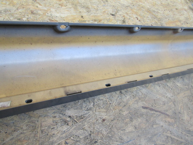 фото №15, 3 mercedes w124 левая молдинг порог накладка na порог наружный