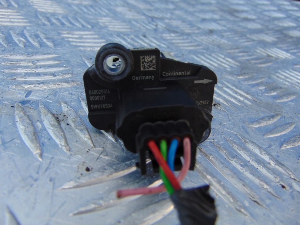 фото №2, Nissan qashqai ii расходомер 5wk98504 1.6 dci