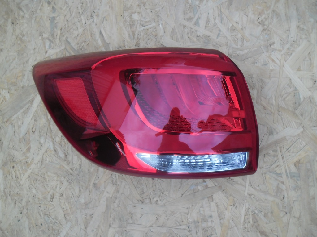 фото №1, Kia sportage iii lift 12-15 лампа задня ліва led!