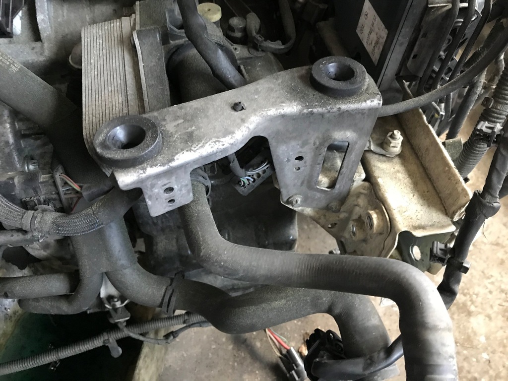 фото №1, Mercedes b klasa w246 cdi основа фільтр повітря