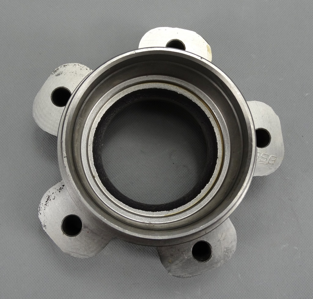 фото №3, Ступиця колеса задня ford transit 2014- задня привід