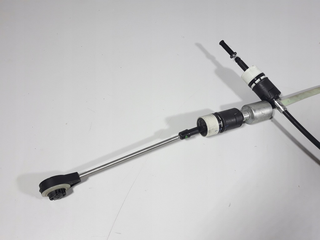 фото №12, Volvo xc60 2.4 d5 16r трос перемикання передач 31367928