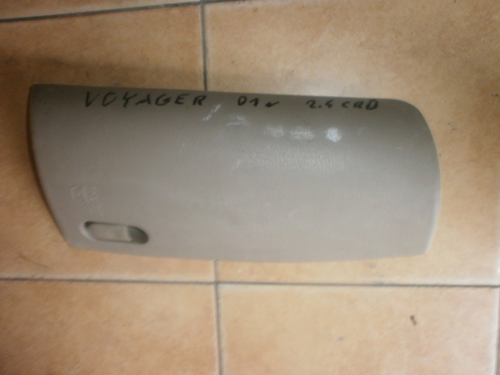 фото №1, Заглушка защита бардачка voyager 2001r