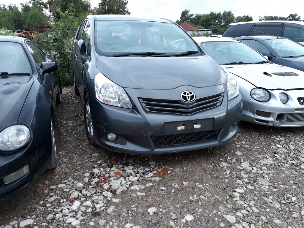 фото №8, Toyota verso 09 15 1,8 valvematic гаситель конечный