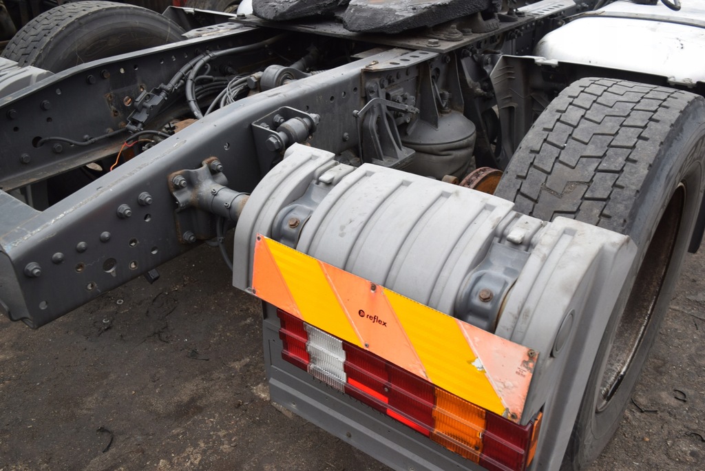 фото №5, Кріплення крила кронштейн mercedes actros mp3