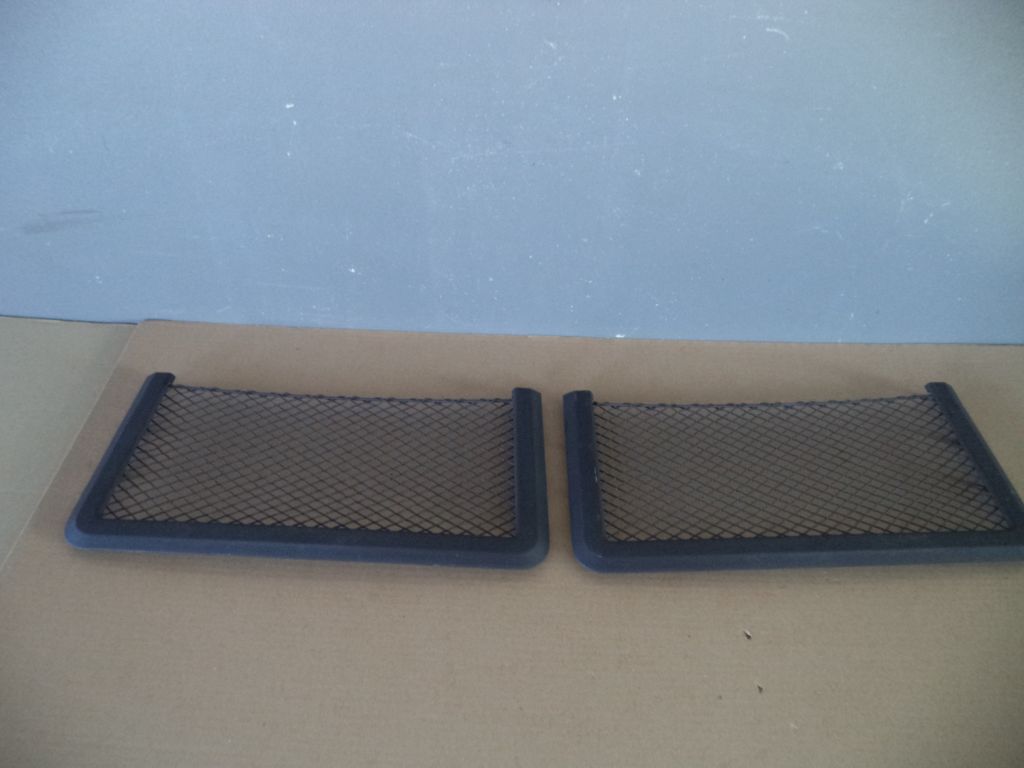 фото №1, Vw touran i 1 2003-2010 накладка багажника задня