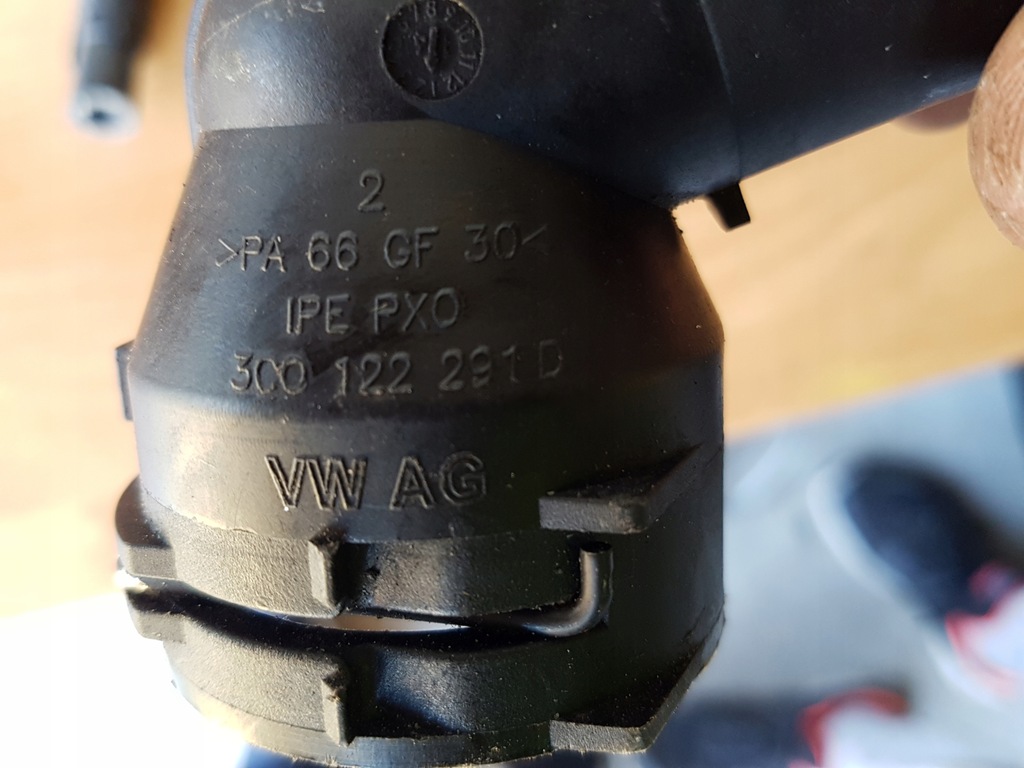 фото №4, Vw golf vii трубы wody 04l121070ab 5q0121064bb